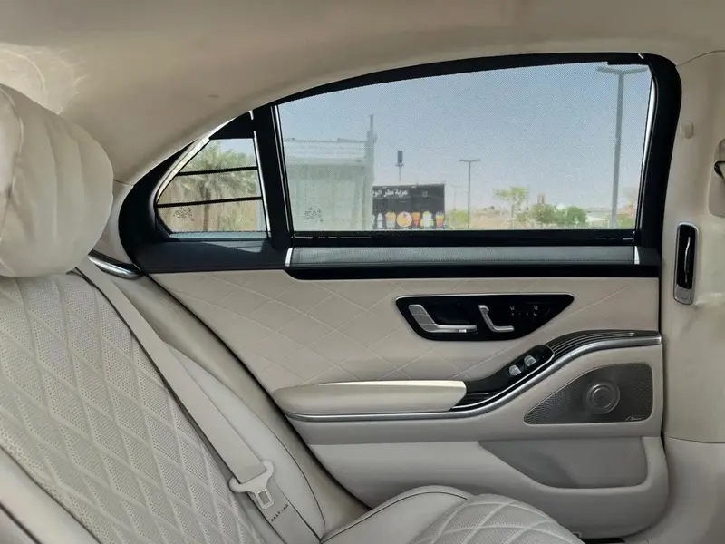 مرسيدس S 500-2022 26