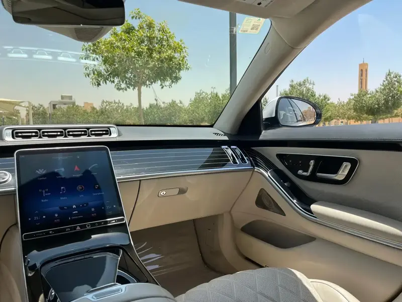 مرسيدس S 500-2022 29