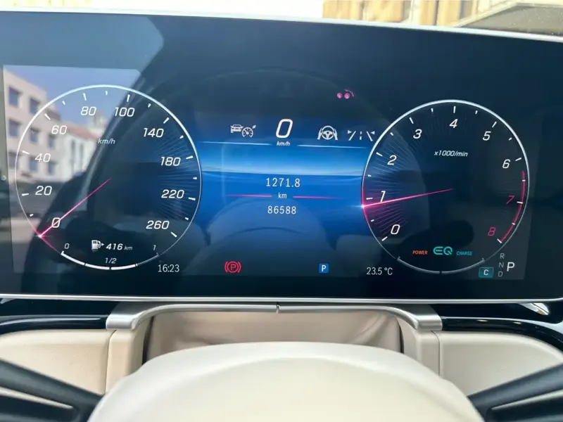 مرسيدس S 500-2022 39
