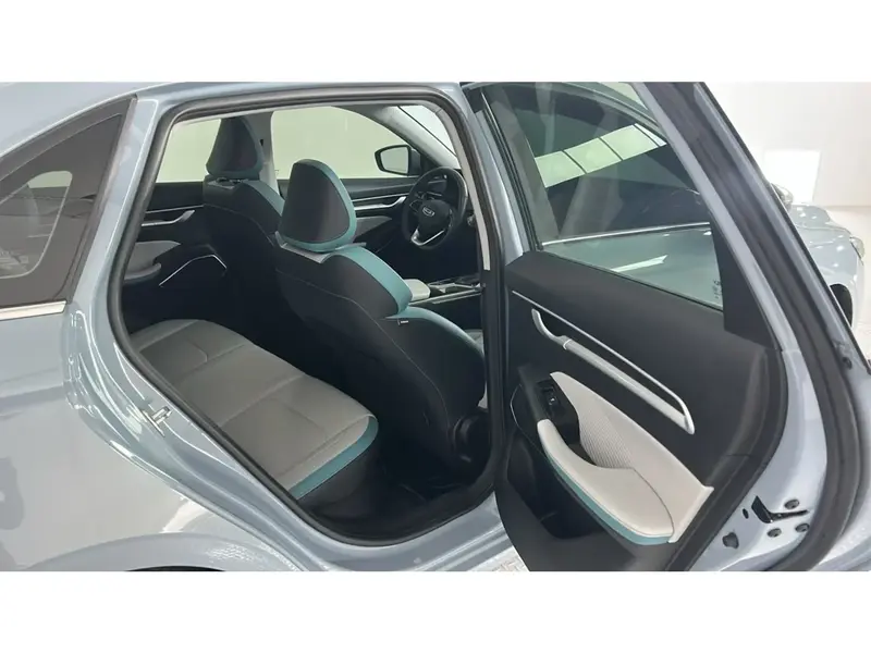 Geely Emgrand GF 2025 17