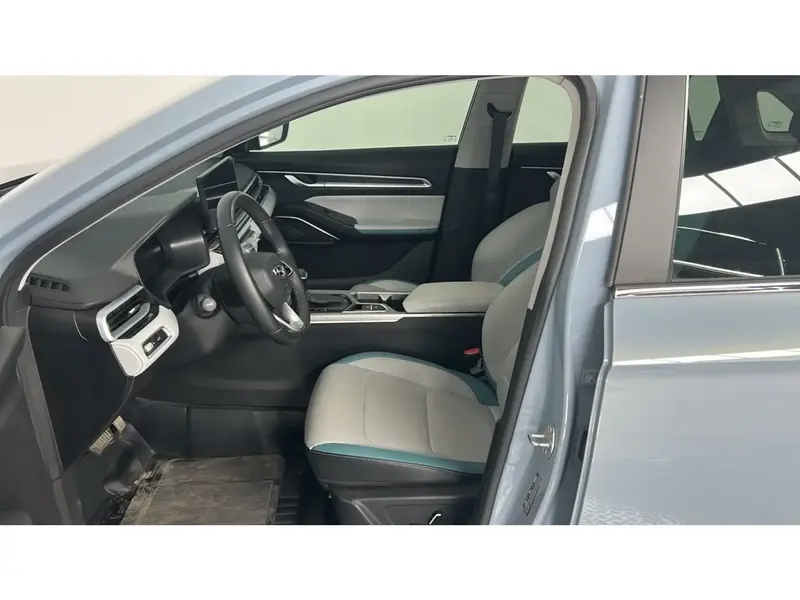 Geely Emgrand GF 2025 28