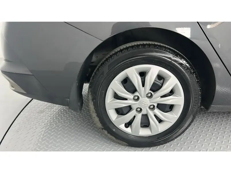 Hyundai Accent FLT 2023 17