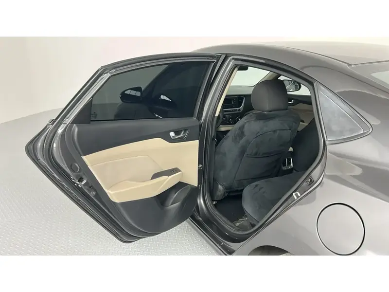 Hyundai Accent FLT 2023 21