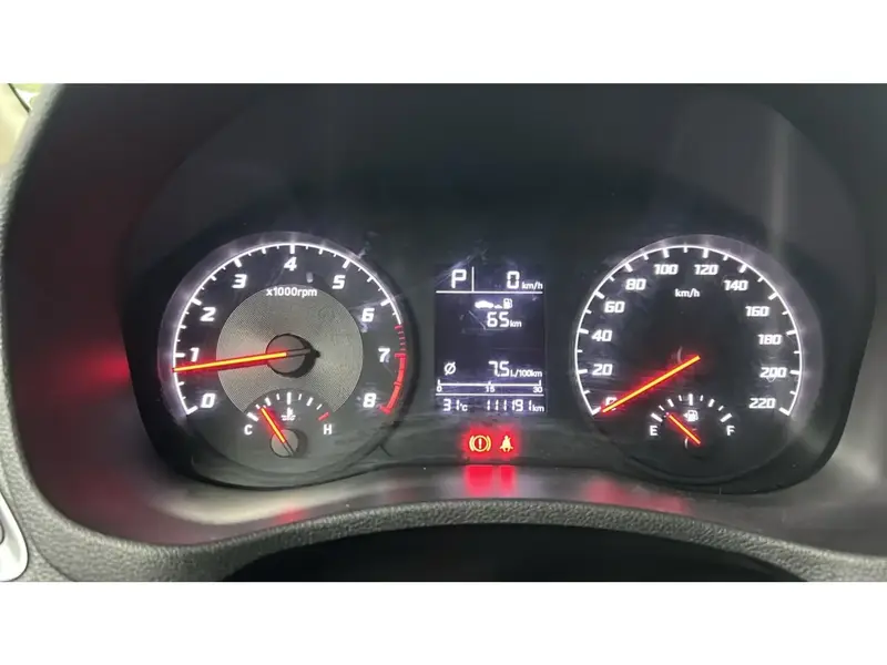 Hyundai Accent FLT 2023 25