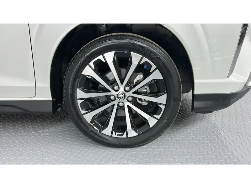Toyota VELOZ GLX 2024 12