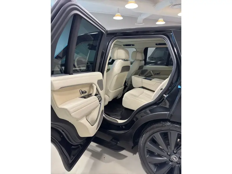 Land Rover LR2 2024 7