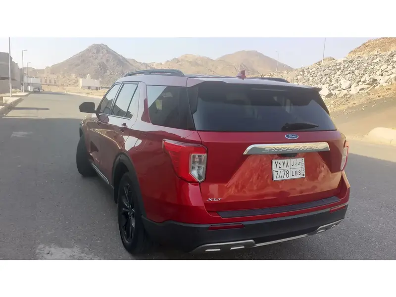 Ford Explorer 2020 5