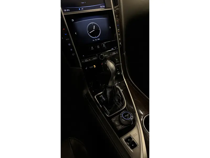 Infiniti Q50 2016 9