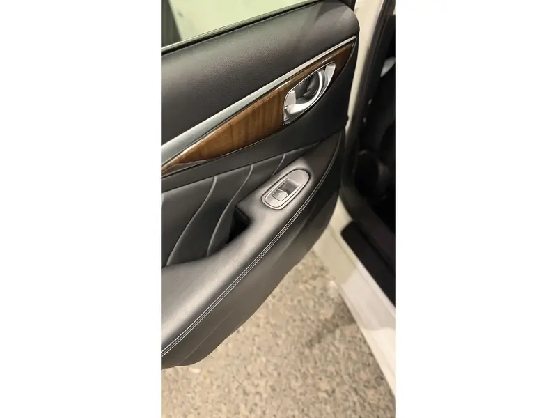 Infiniti Q50 2016 11