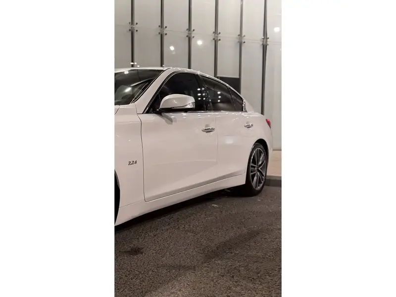 Infiniti Q50 2016 3