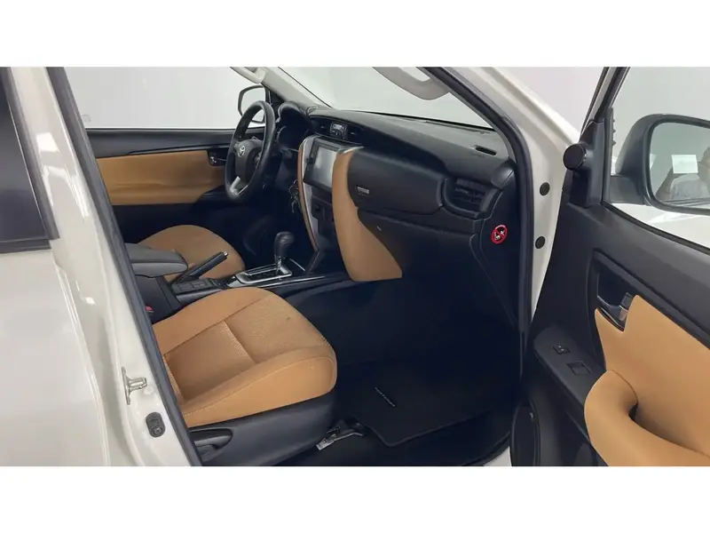 Toyota Fortuner GX2 2022 7