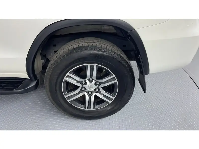 Toyota Fortuner GX2 2022 21
