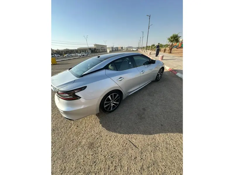 Nissan Maxima 2021 7