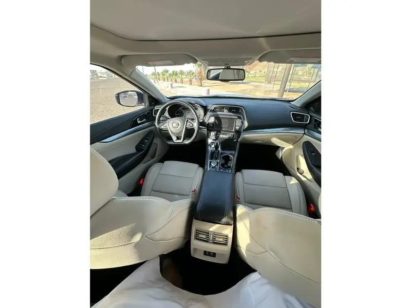 Nissan Maxima 2021 12