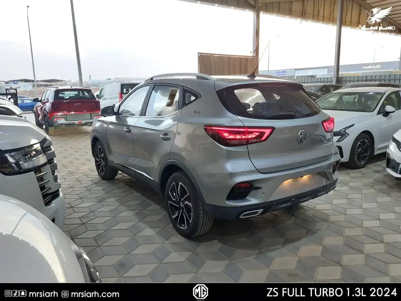 MG ZS 2024 5