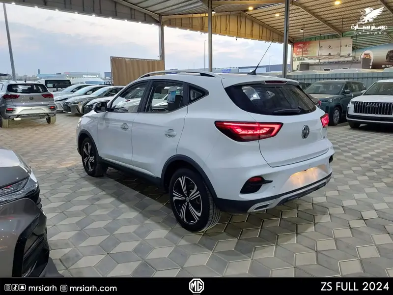 MG ZS 2024 5
