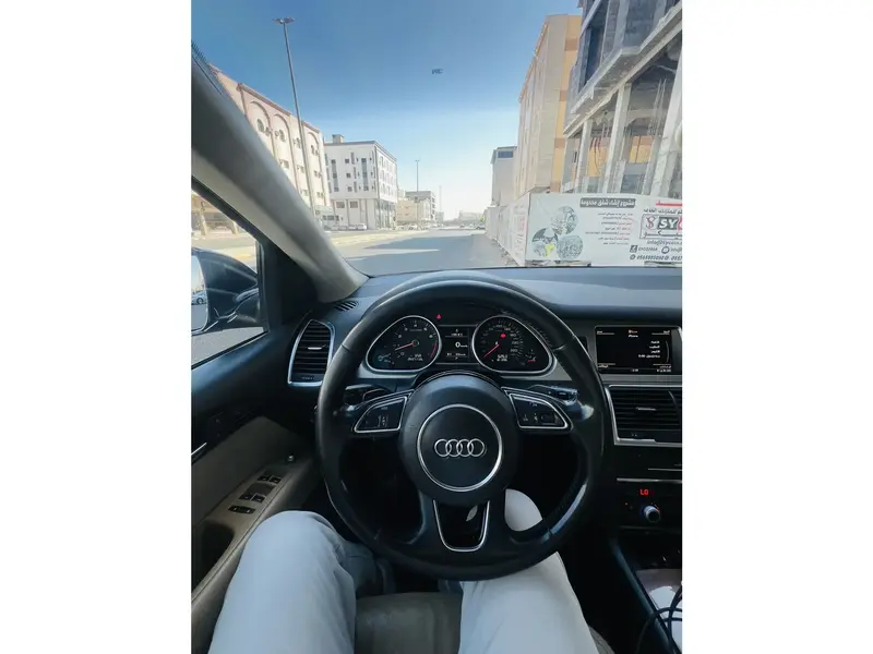 Audi Q7 2016 6