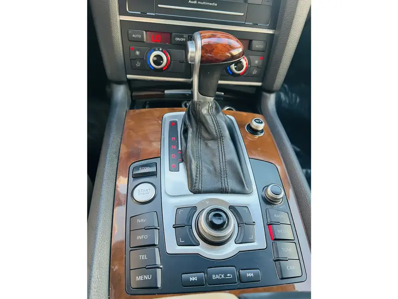 Audi Q7 2016 4