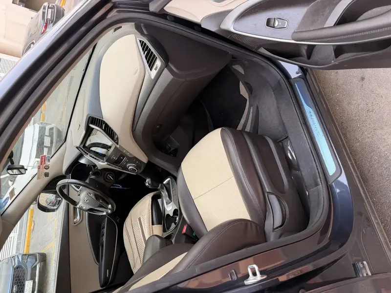 Hyundai SantaFe 2017 13