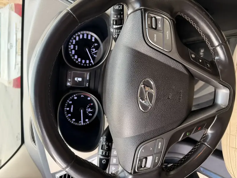 Hyundai SantaFe 2017 8