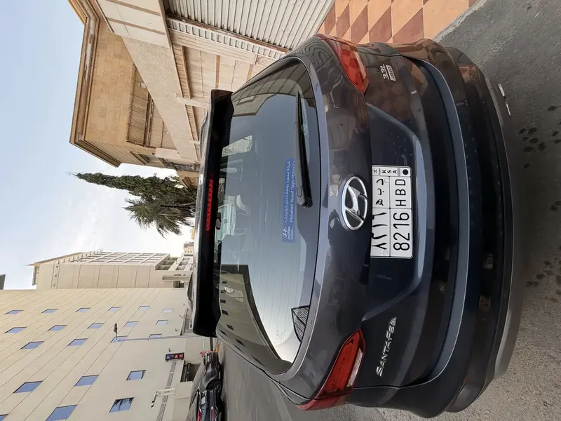 Hyundai SantaFe 2017 5