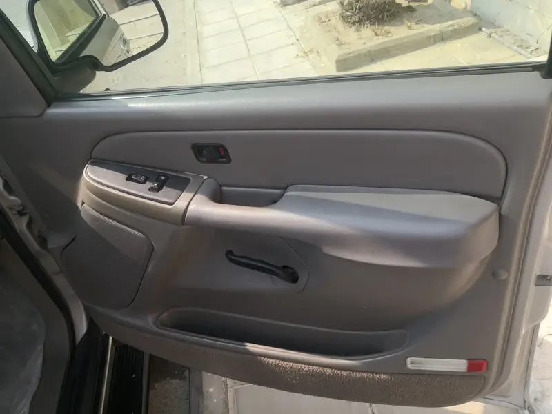 GMC Yukon 2005 8