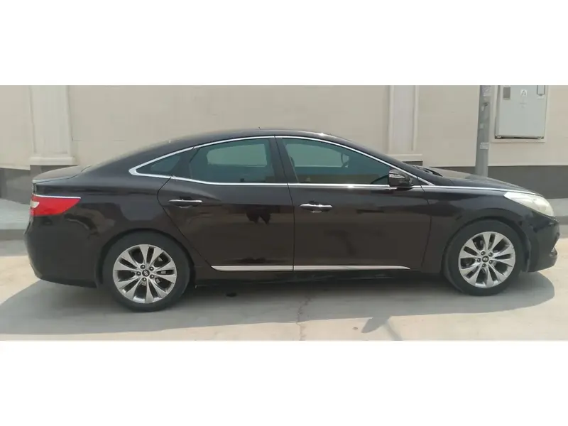 Hyundai Azera 2012 2