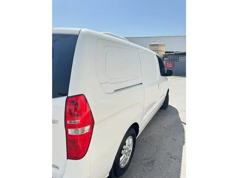 Hyundai H1 Commercial 2019 2