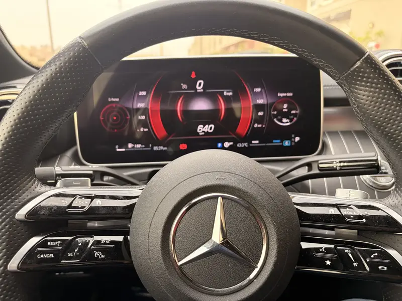 Mercedes C 2025 9