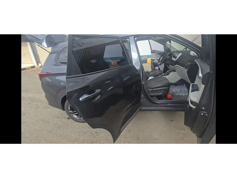 KIA Carens 2023 13