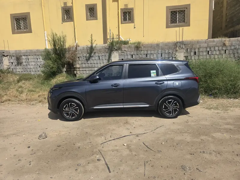 KIA Carens 2023 20