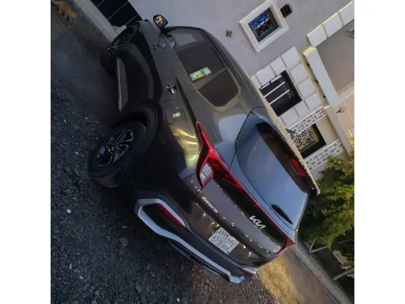 KIA Carens 2023 22