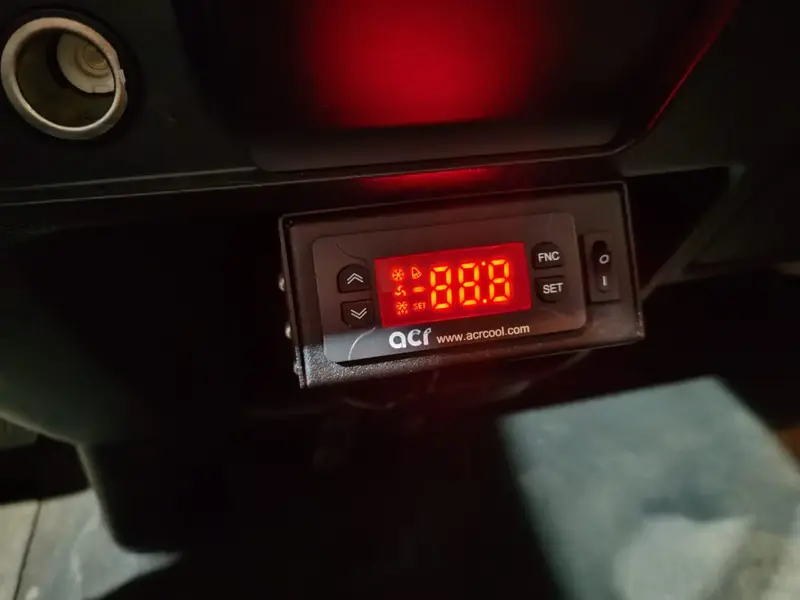 نيسان اورفان 2023 بضاعه 13