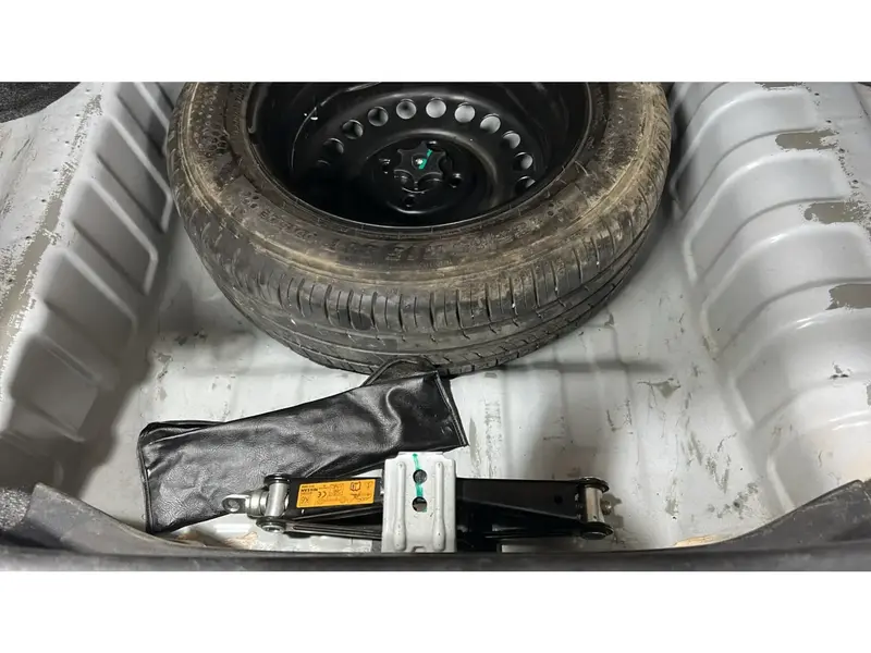 Nissan Sunny COMFORT 2023 31