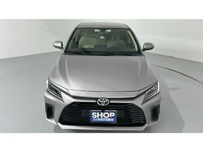 Toyota Yaris Y 2024 2