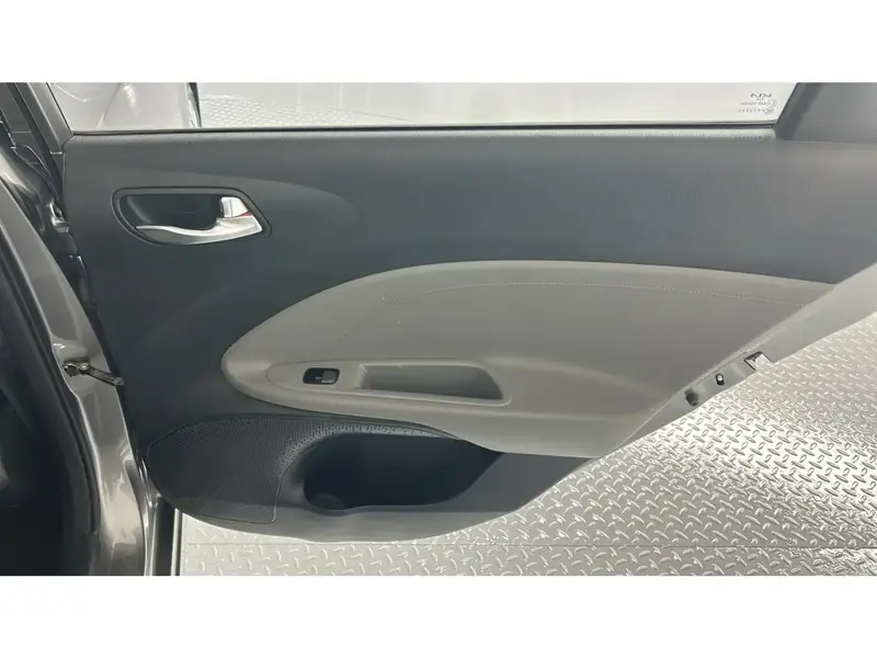 KIA Pegas standard 2024 29