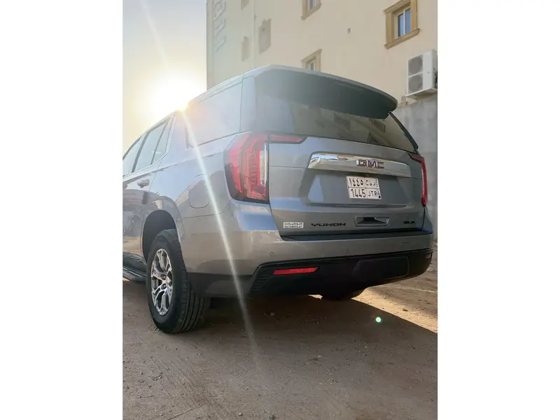 GMC Yukon 2023 3