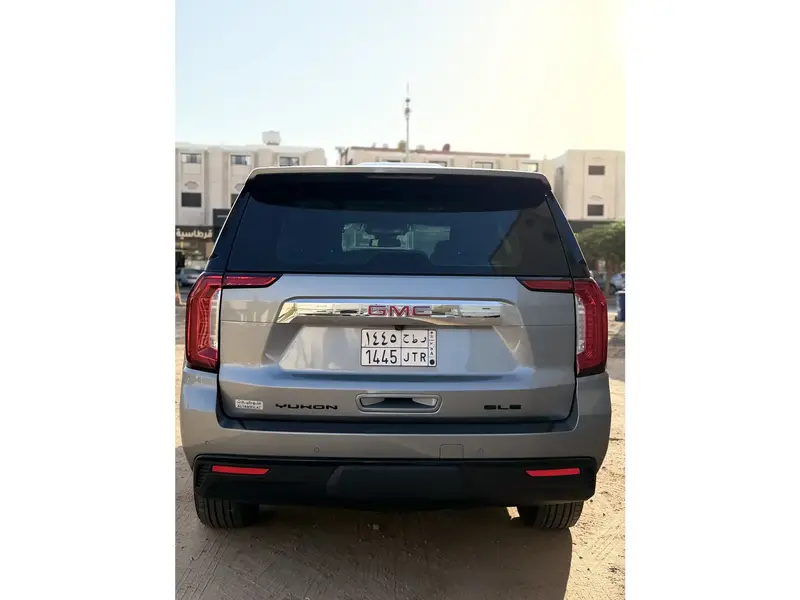 GMC Yukon 2023 6