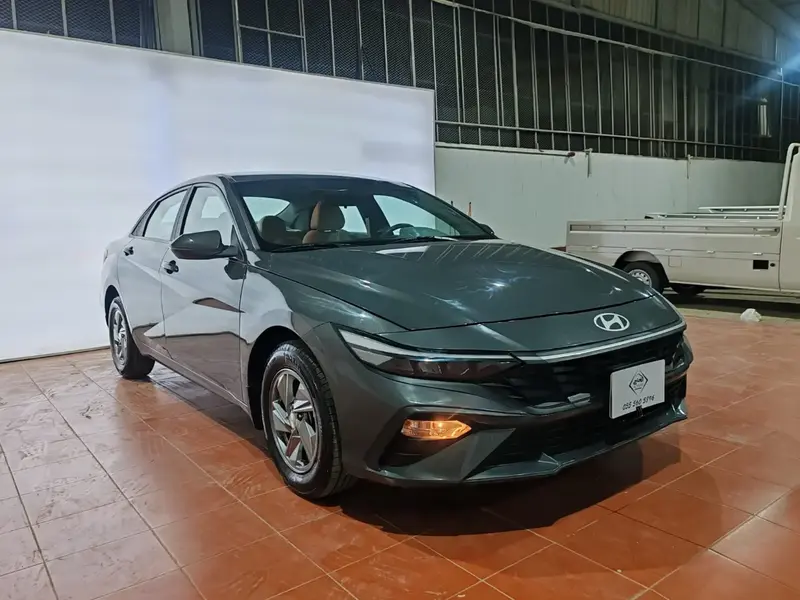 Hyundai Elantra 2024 2