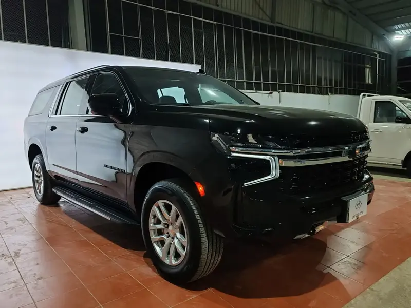 Chevrolet Suburban 2024 3