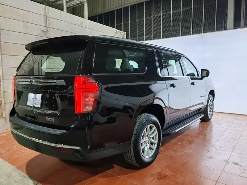 Chevrolet Suburban 2024 6