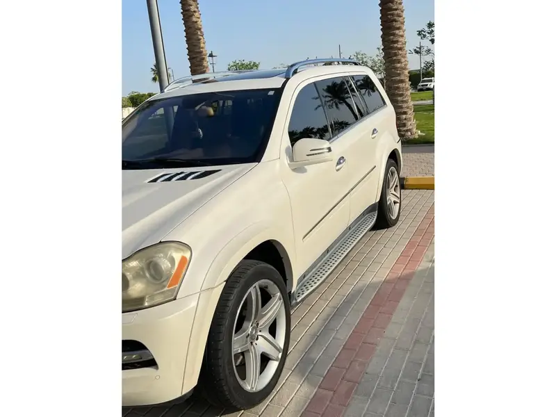 Mercedes GL 2011 5