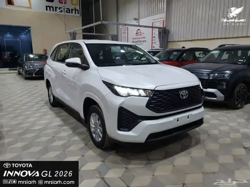 Toyota Innova 2026 3