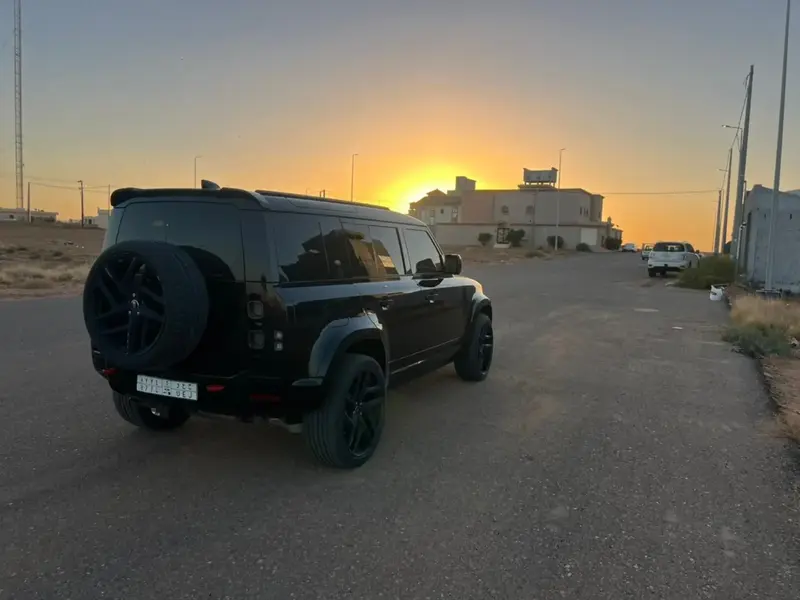 Land Rover Defender 2020 10