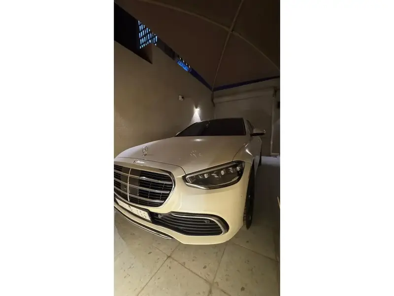 Mercedes S 2021 11