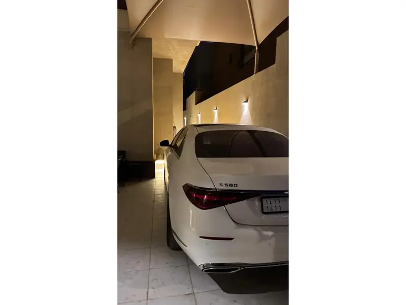 Mercedes S 2021 10