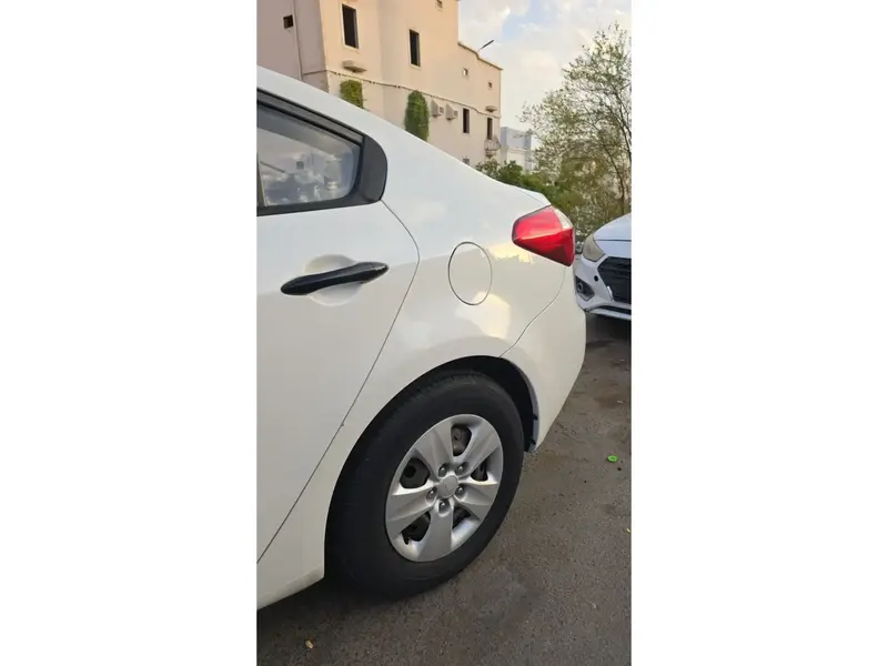 KIA Cerato 2016 6