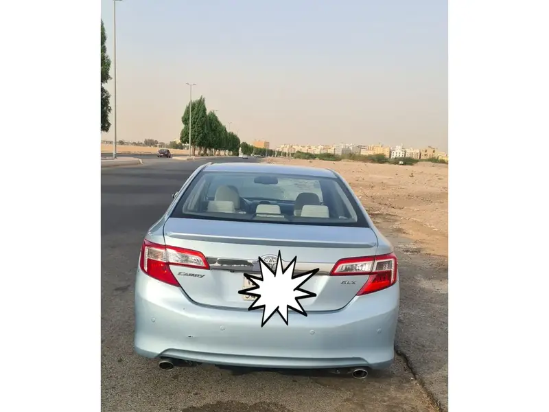 Toyota Camry 2013 5