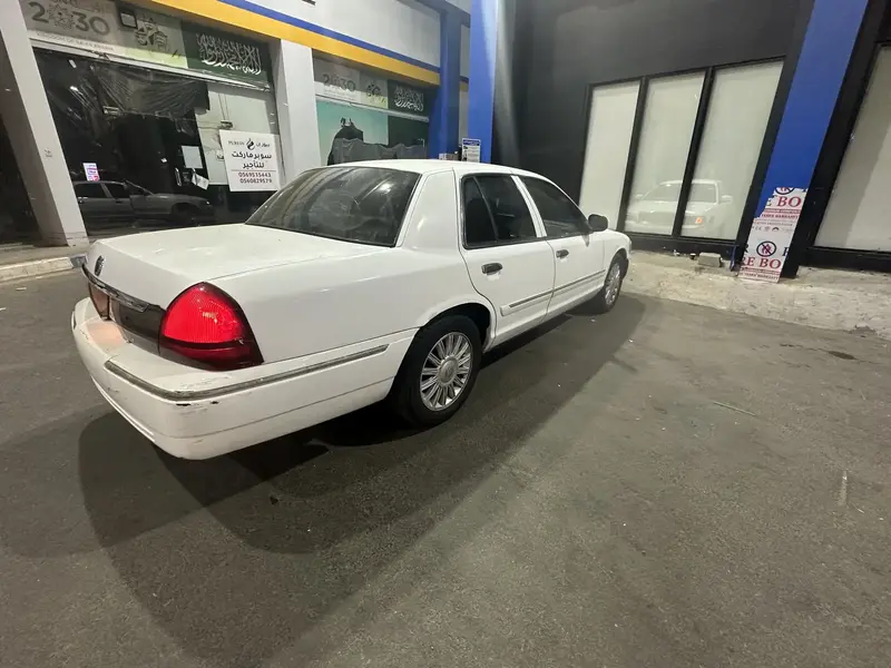 Mercury Grand Marquis 2008 5