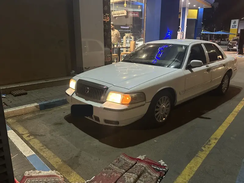 Mercury Grand Marquis 2008 13